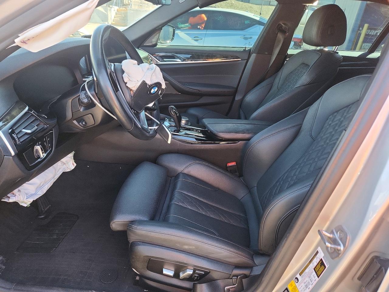 2021 BMW 540 Xi - Image 7