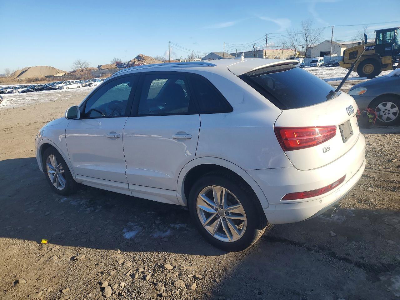 2017 Audi Q3 Premium - Image 2