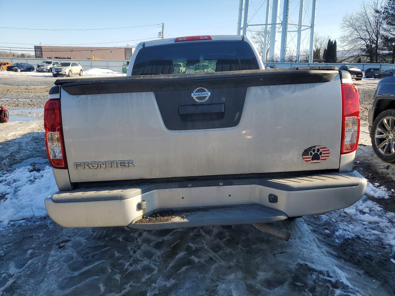 2017 Nissan Frontier S - Image 6
