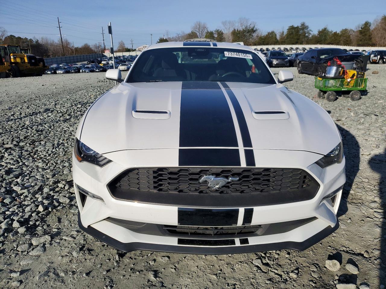 2022 Ford Mustang - Фото 5