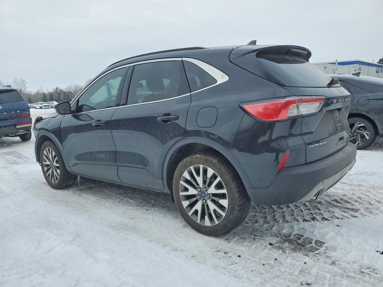 2020 Ford Escape Titanium - Image 2