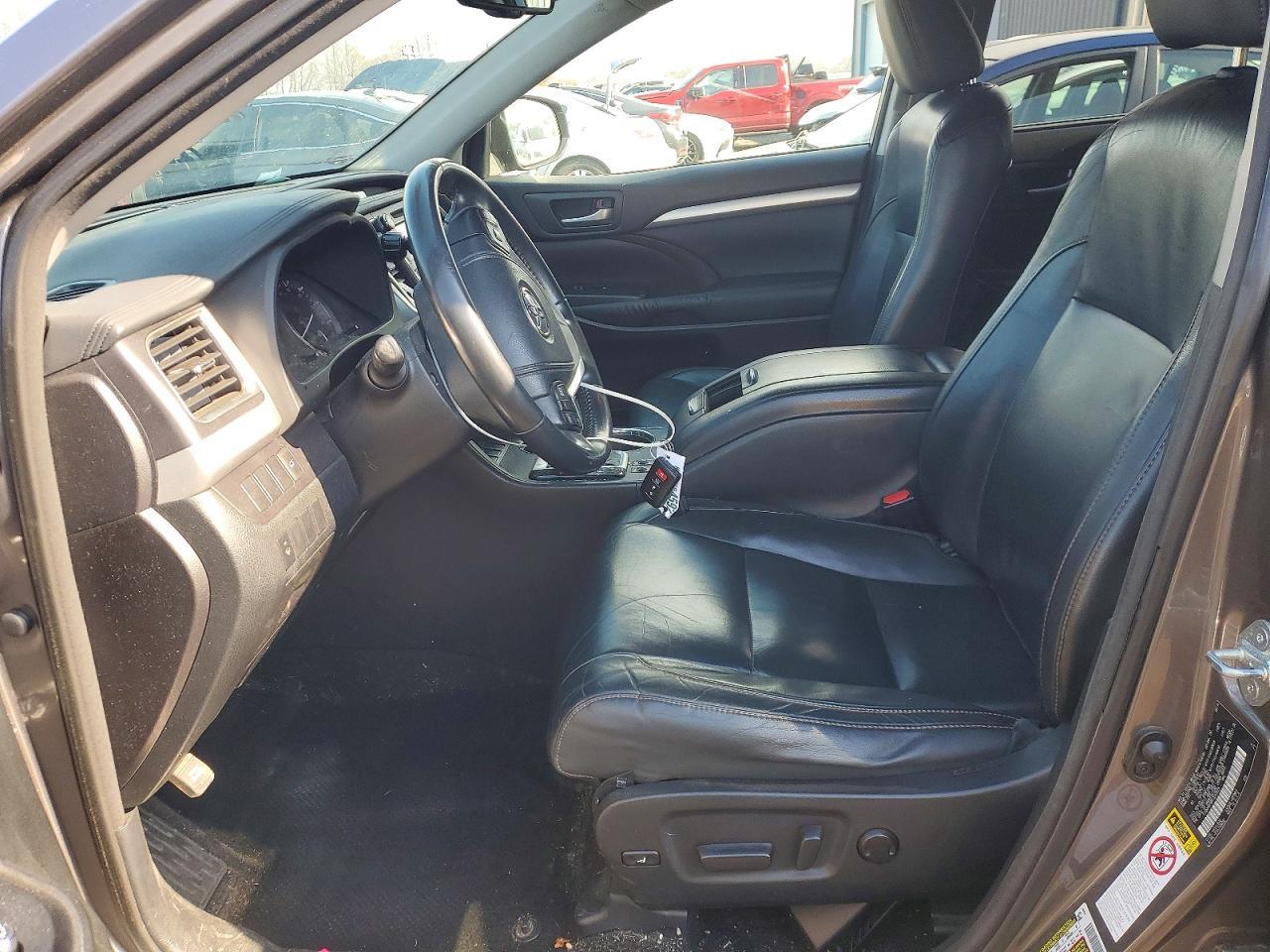 2015 Toyota Highlander Xle - Image 7