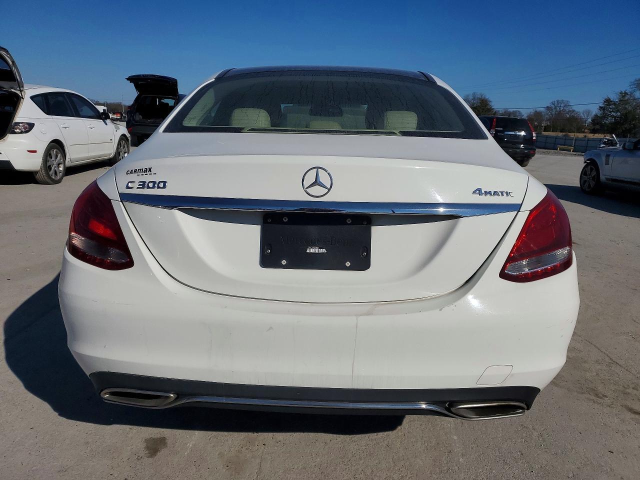 2017 Mercedes-Benz C 300 4Matic - Image 6