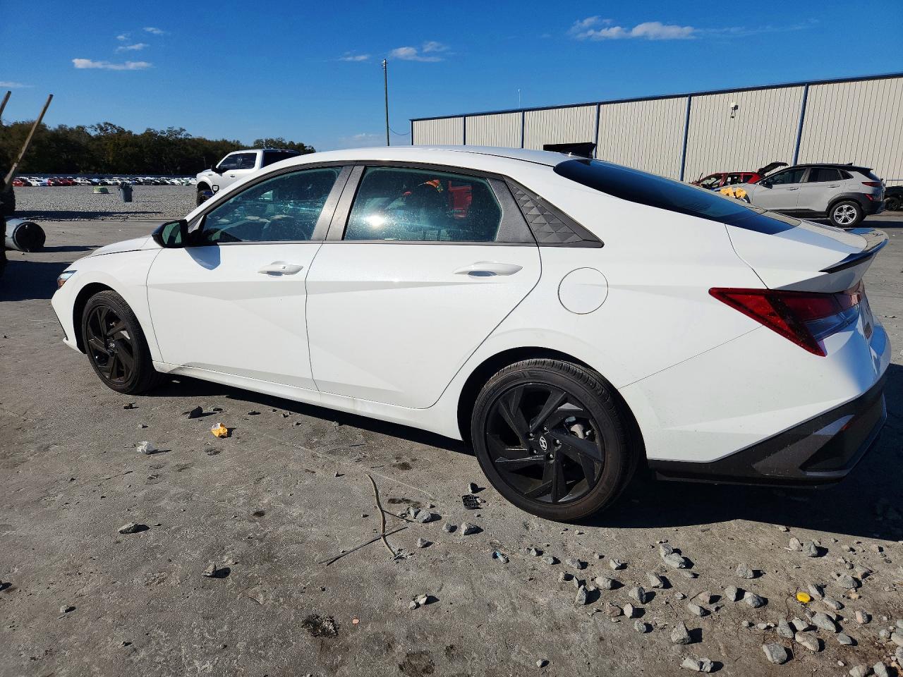 2026 Hyundai Elantra Sel Sport - Фото 2