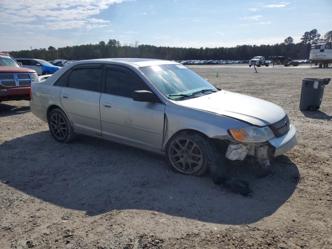 2001 Toyota Avalon Xl - Image 4