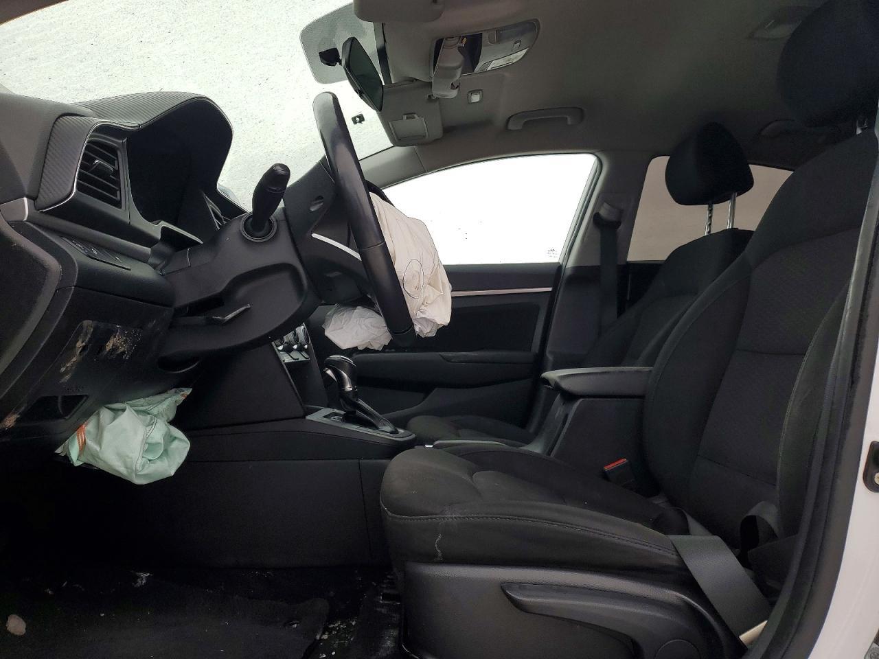 2019 Hyundai Elantra Sel - Фото 7