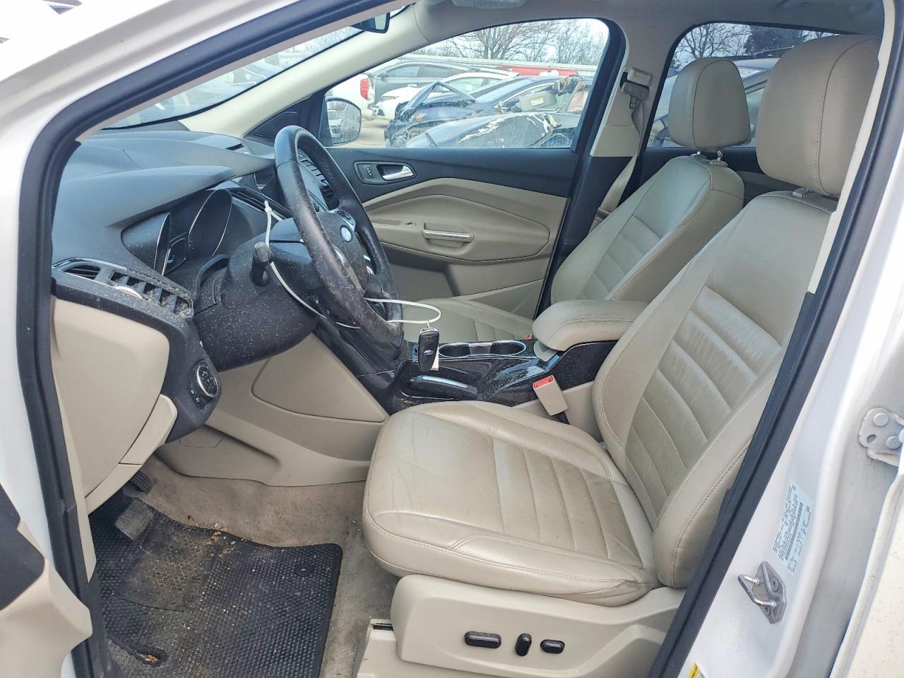 2016 Ford Escape Titanium - Фото 7
