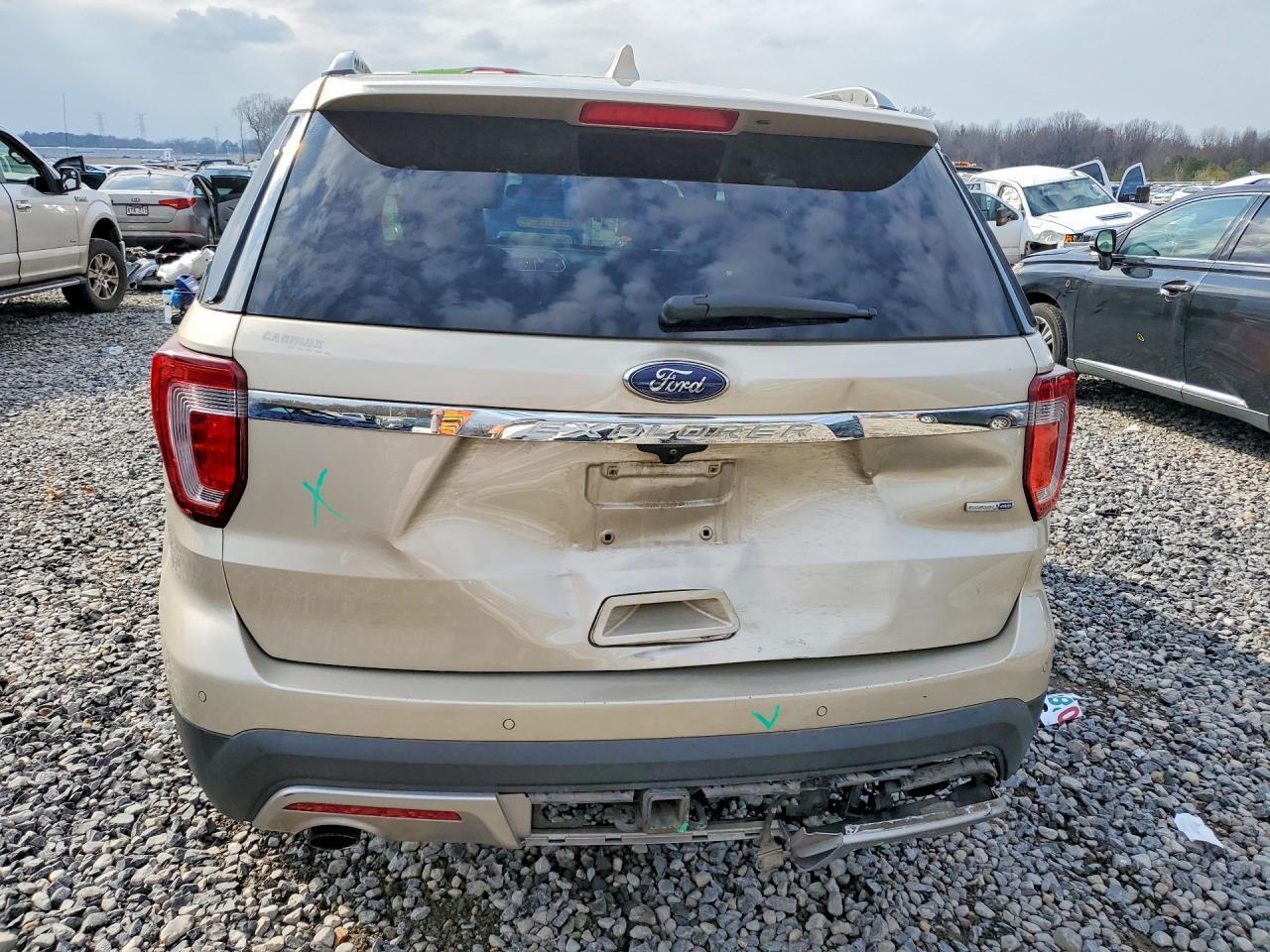 2017 Ford Explorer Xlt - Image 6