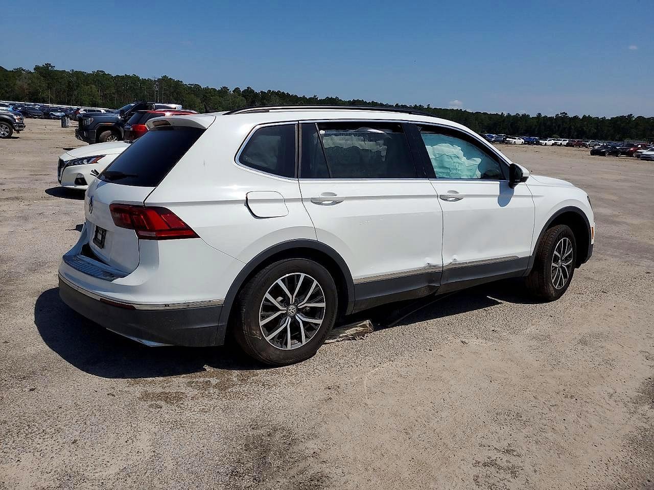 2020 Volkswagen Tiguan Se - Image 3