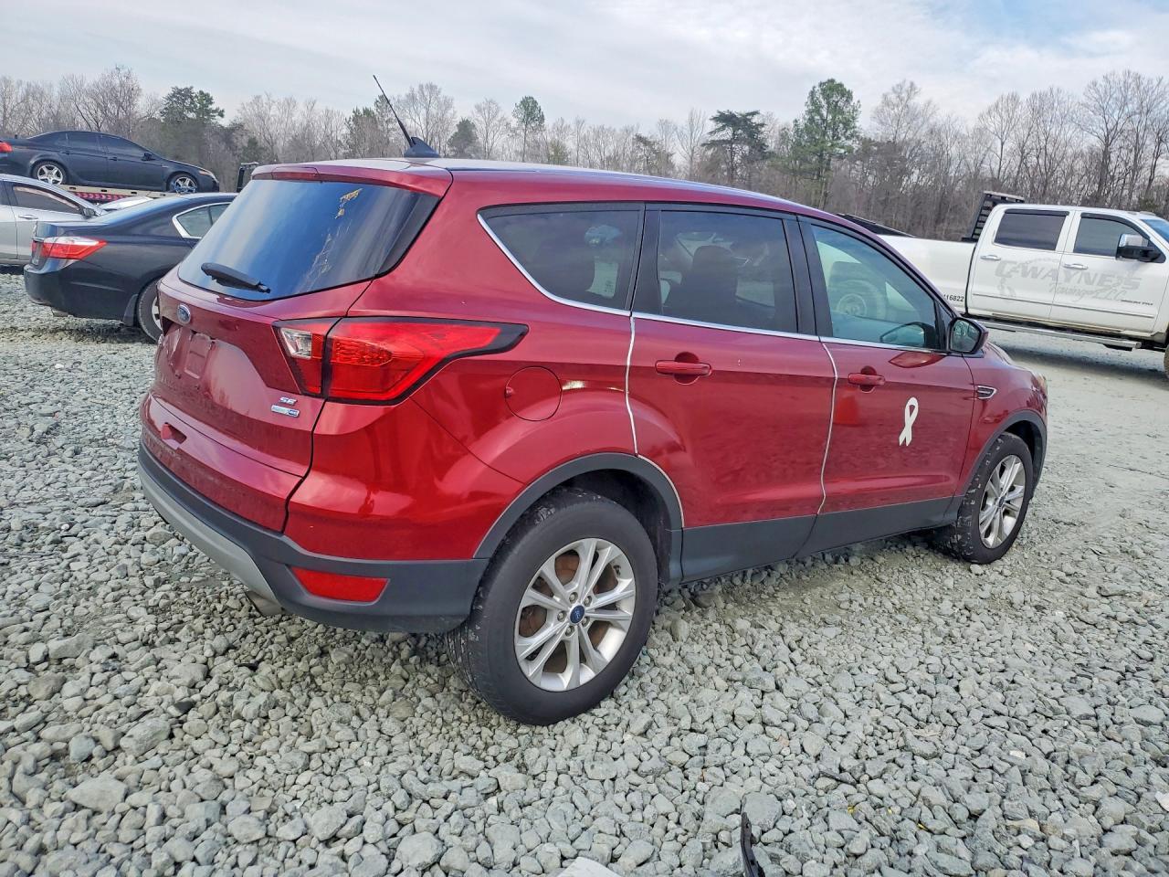 2019 Ford Escape Se - Фото 3
