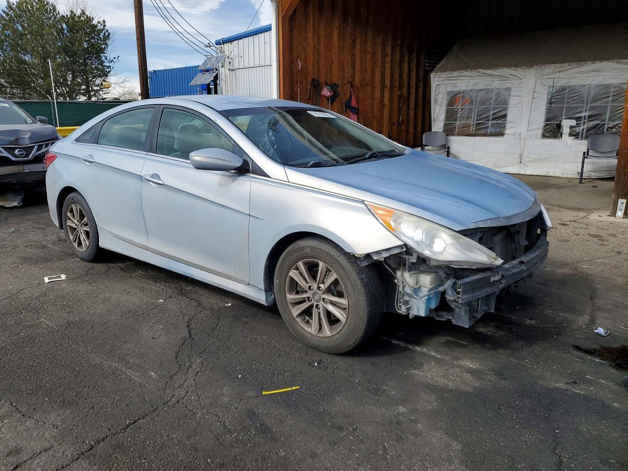 2014 Hyundai Sonata Gls - Image 4