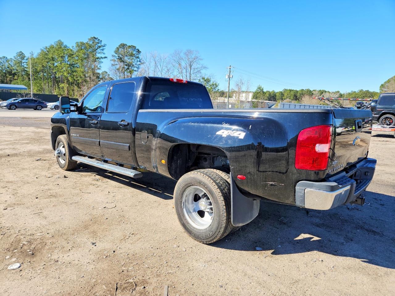 2008 Chevrolet Silverado K3500 - Фото 3