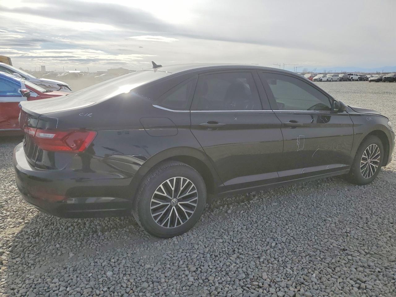 2021 Volkswagen Jetta S - Фото 3