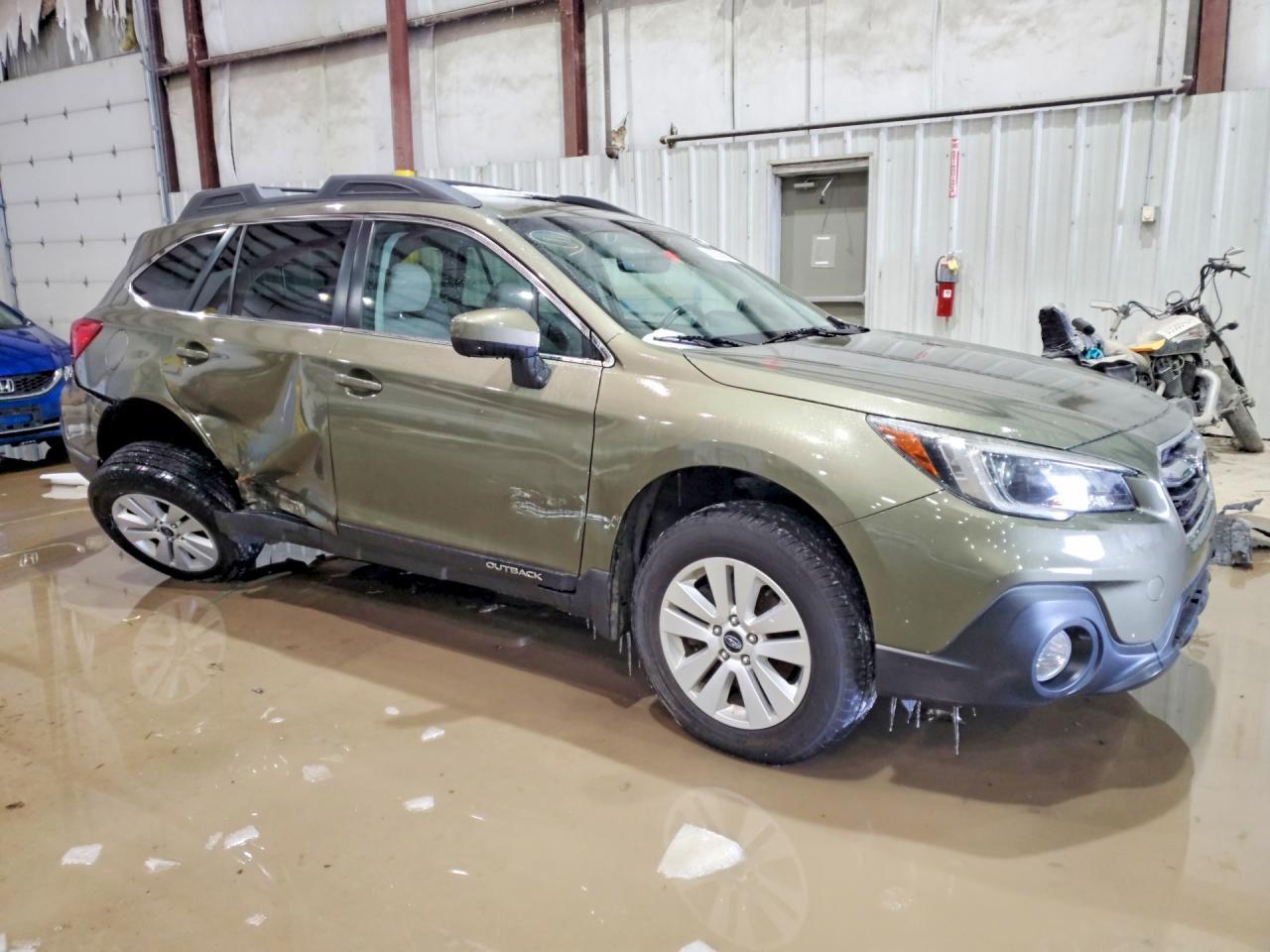 2019 Subaru Outback 2.5I Premium - Фото 4
