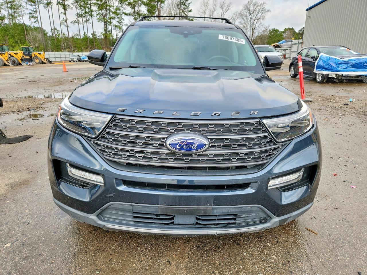 2022 Ford Explorer Xlt - Image 5