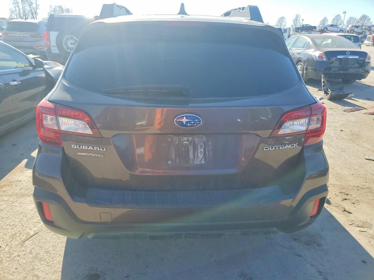 2019 Subaru Outback 2.5I Premium - Фото 6
