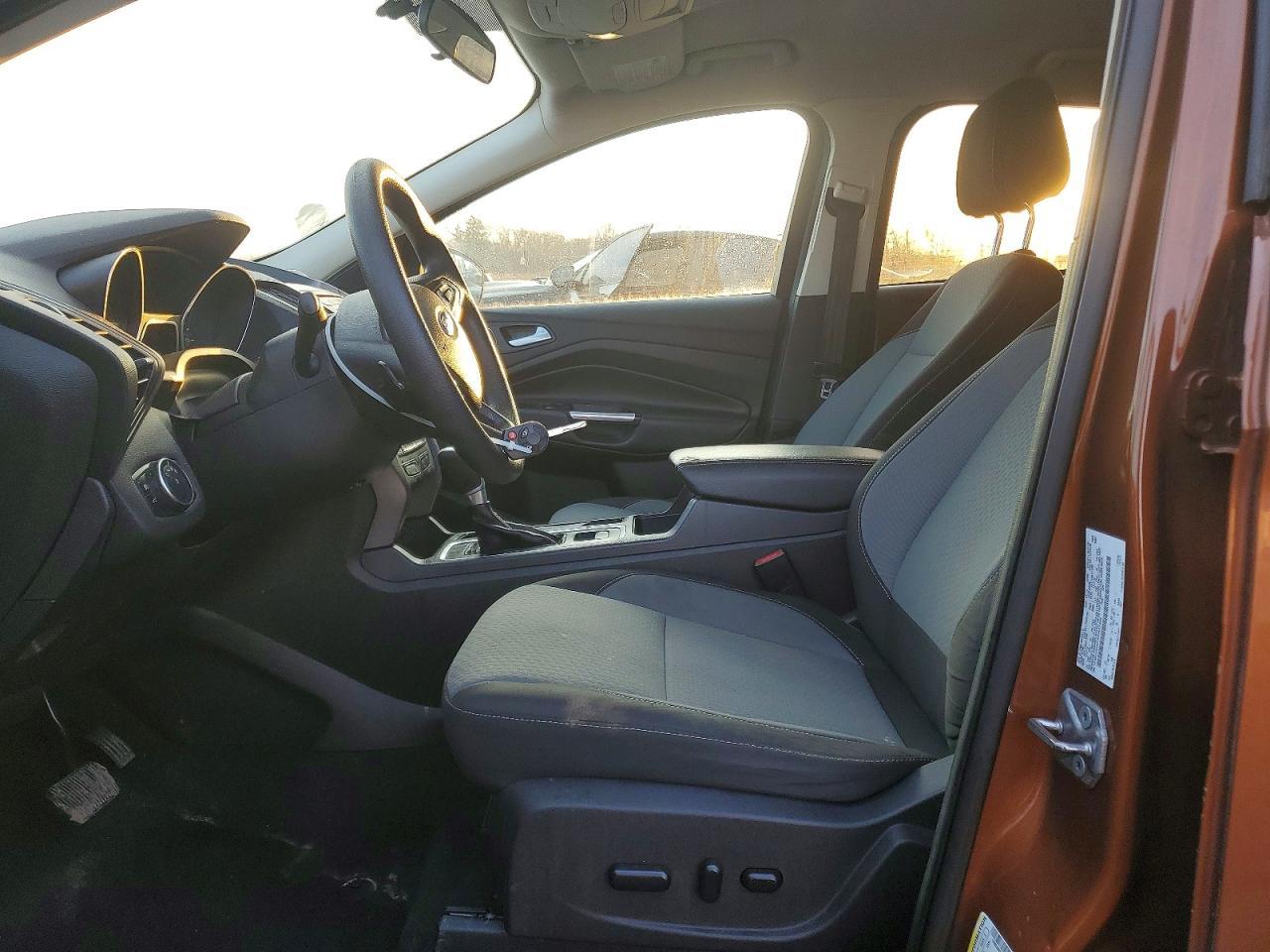 2017 Ford Escape Se - Фото 7