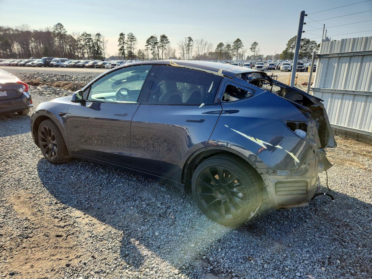 2021 Tesla Model Y - Image 2