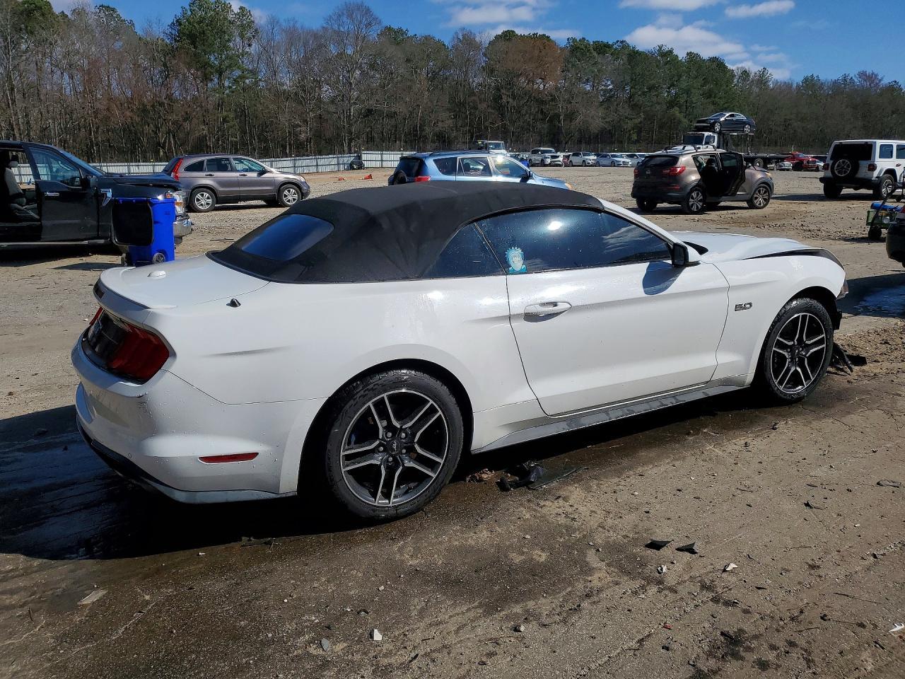 2020 Ford Mustang Gt - Фото 3
