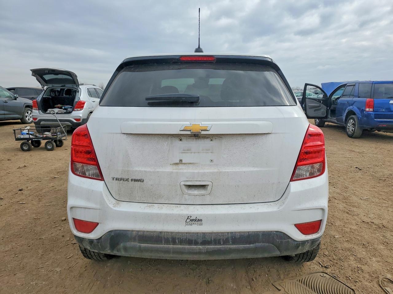 2020 Chevrolet Trax Ls - Image 6