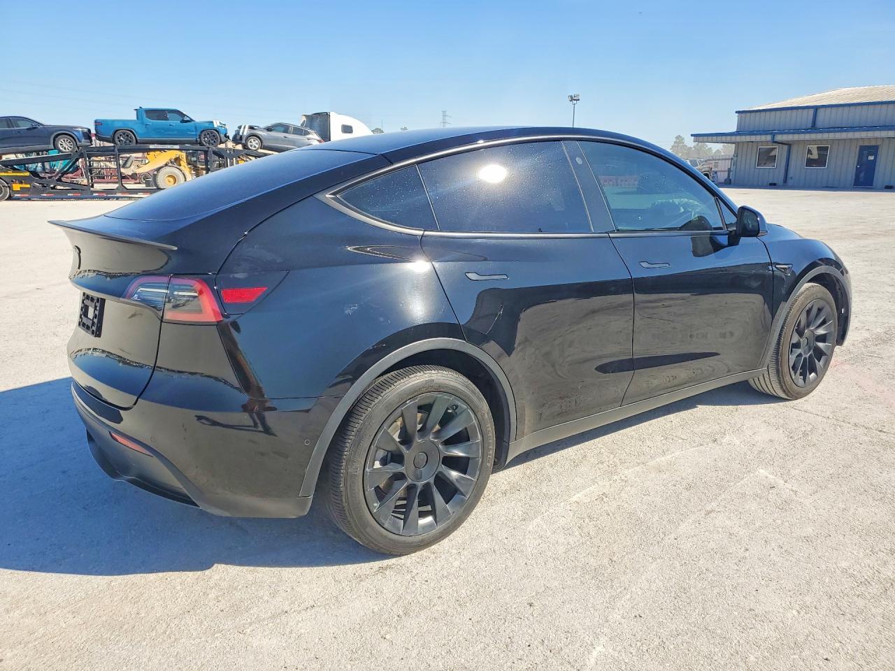 2021 Tesla Model Y - Фото 3