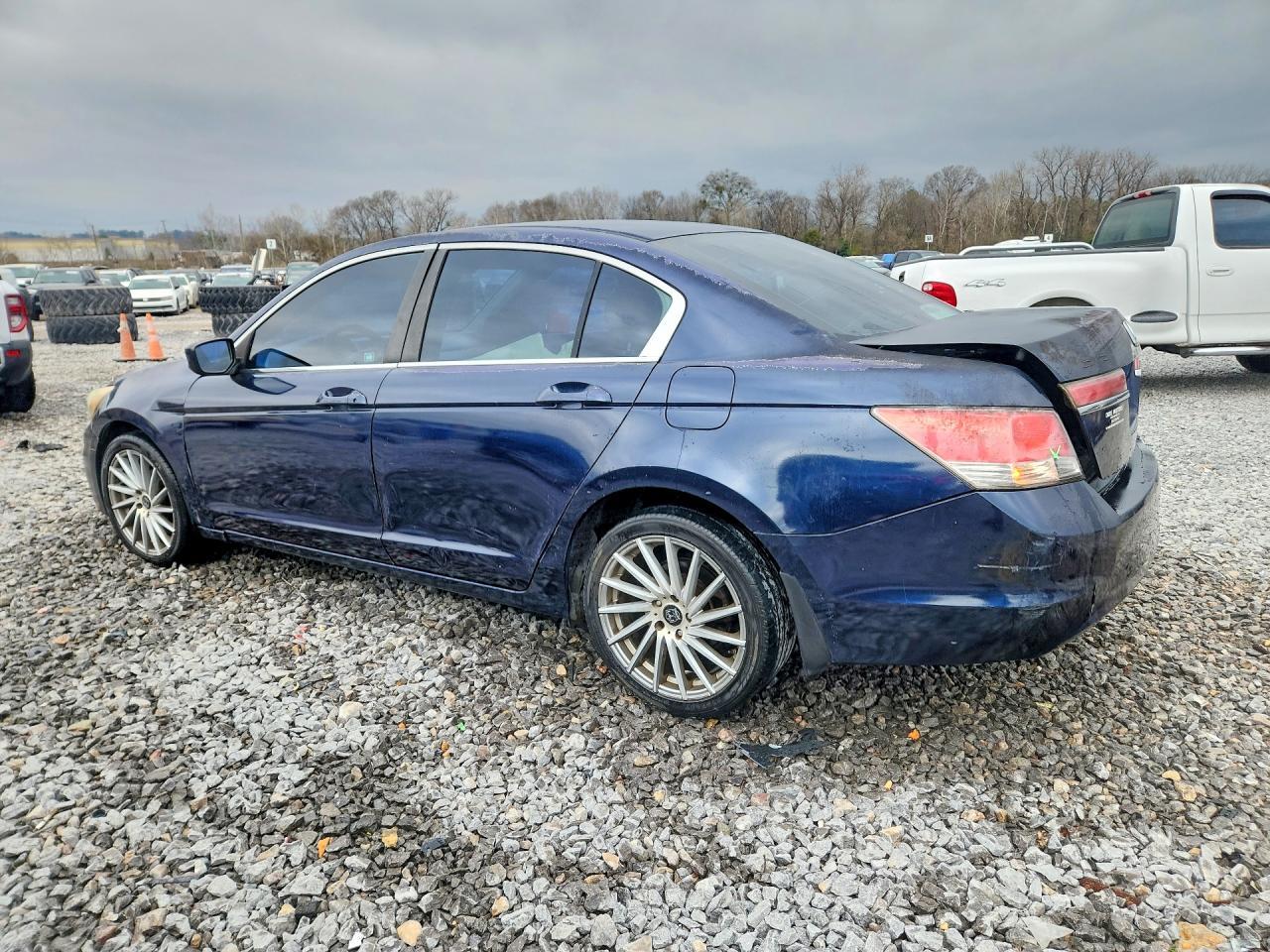 2011 Honda Accord Lx - Image 2