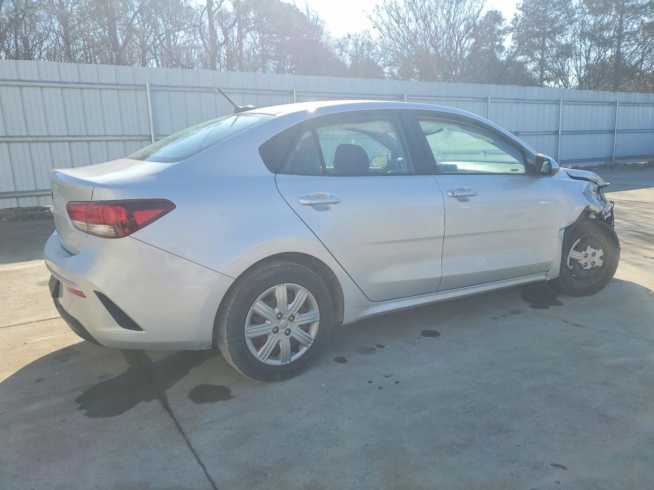 2021 Kia Rio Lx - Фото 3