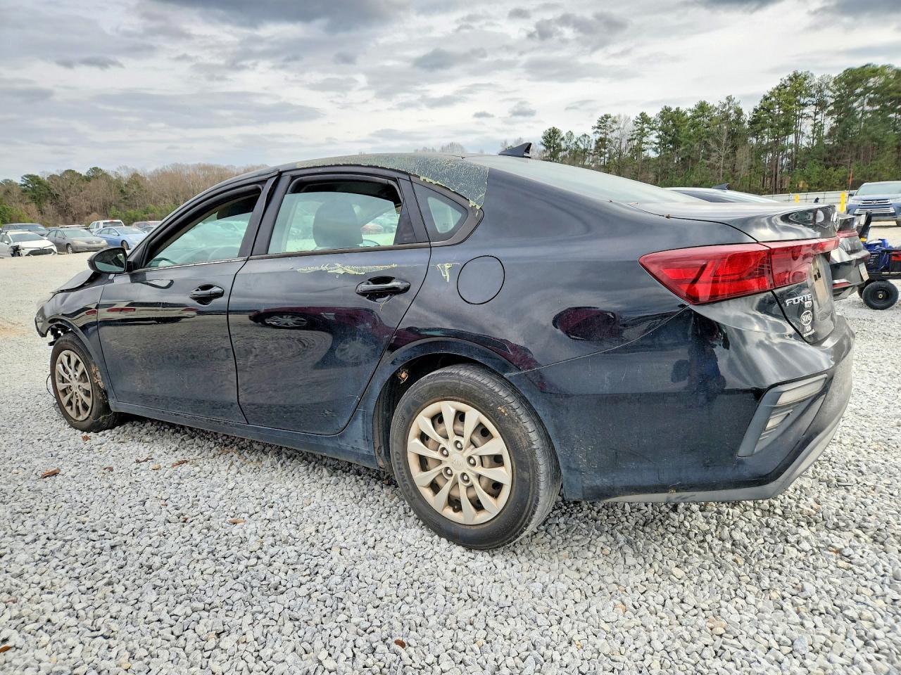 2020 Kia Forte Fe - Image 2