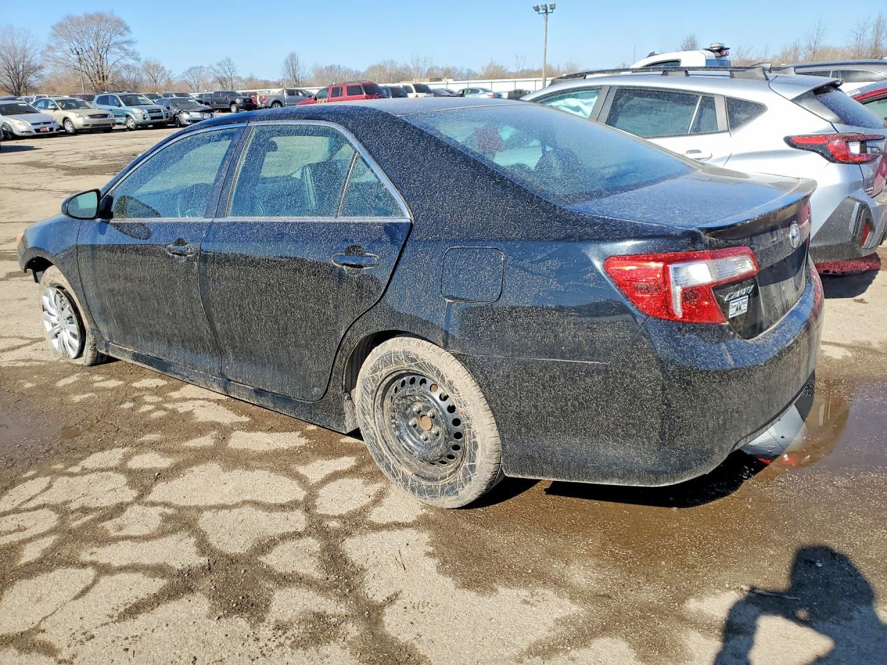 2014 Toyota Camry Se Sport - Image 2