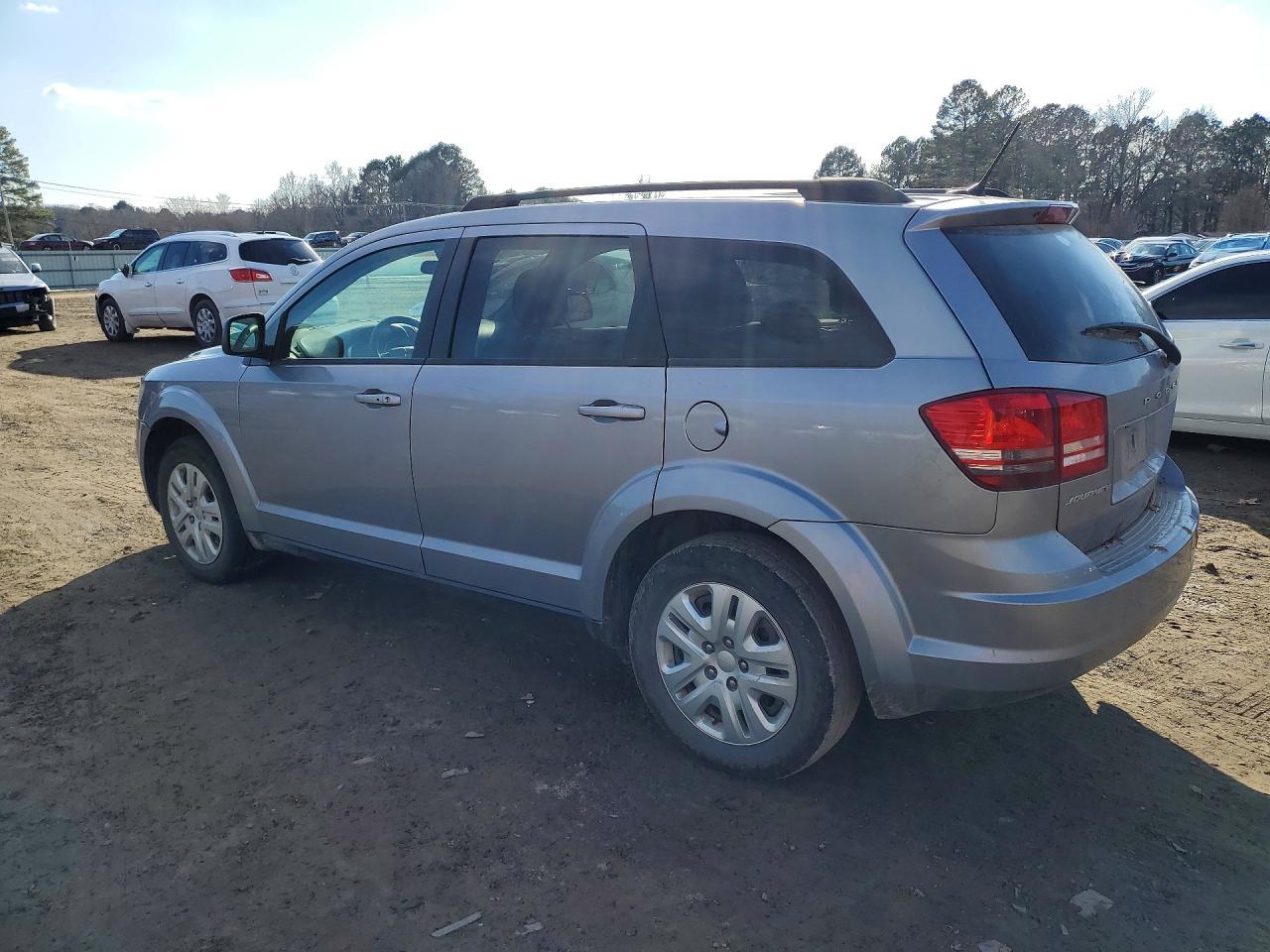 2018 Dodge Journey Se - Фото 2