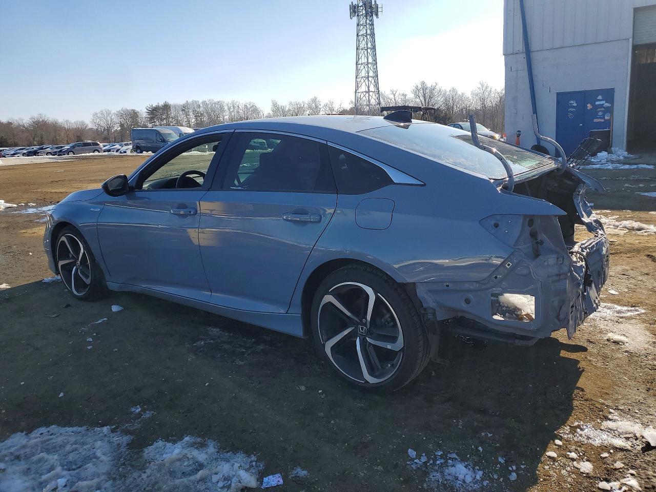 2022 Honda Accord Hybrid Sport - Фото 2