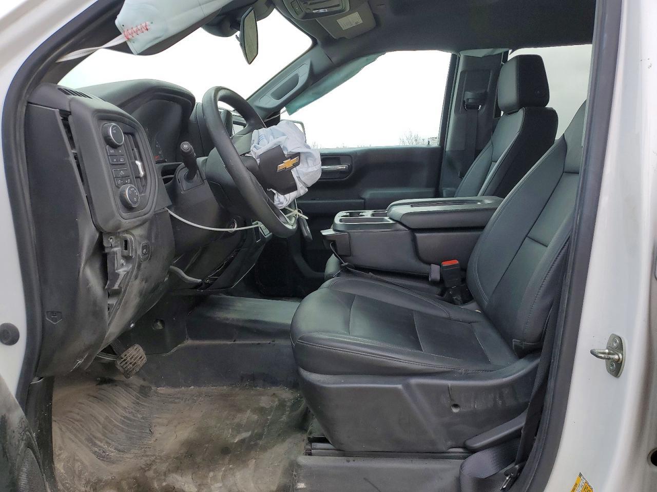 2023 Chevrolet Silverado K1500 - Фото 7