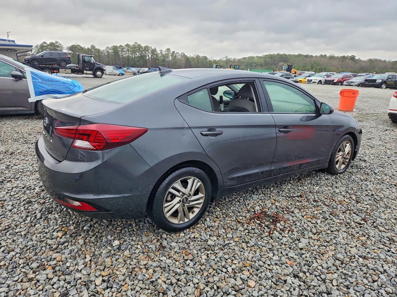2020 Hyundai Elantra Sel - Image 3