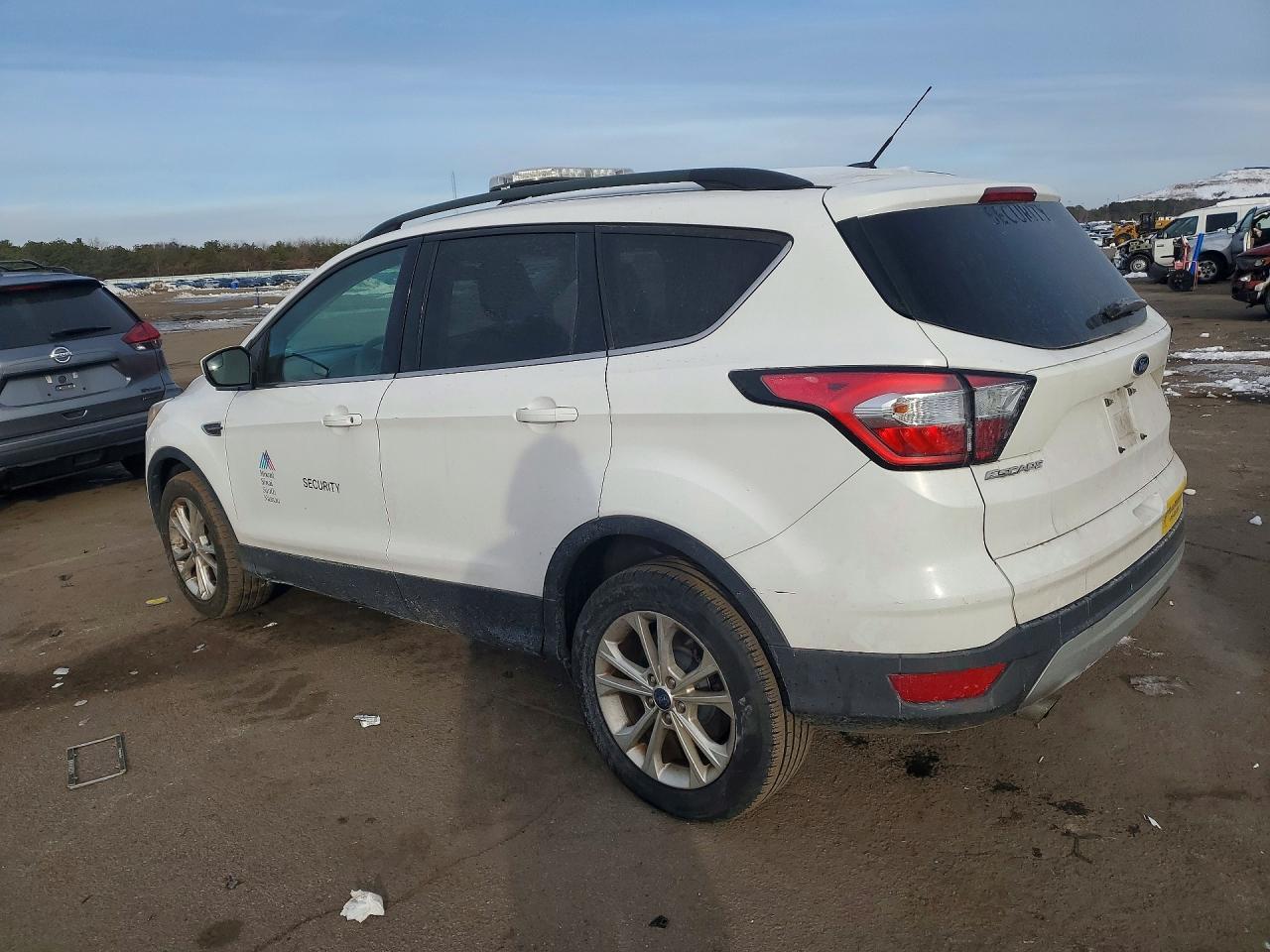 2018 Ford Escape Se - Фото 2