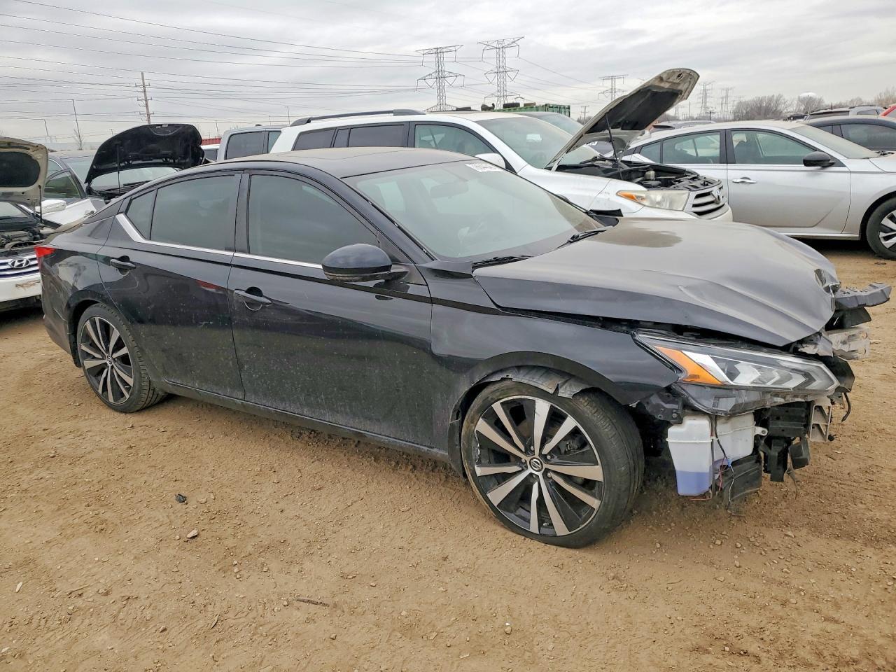 2019 Nissan Altima Sr - Фото 4