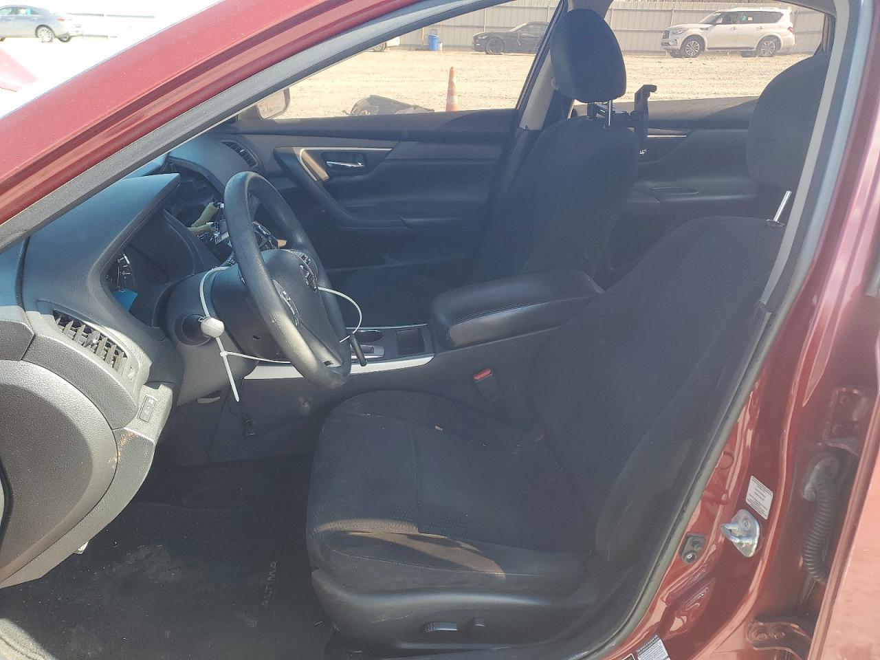 2015 Nissan Altima 2.5 S - Image 7