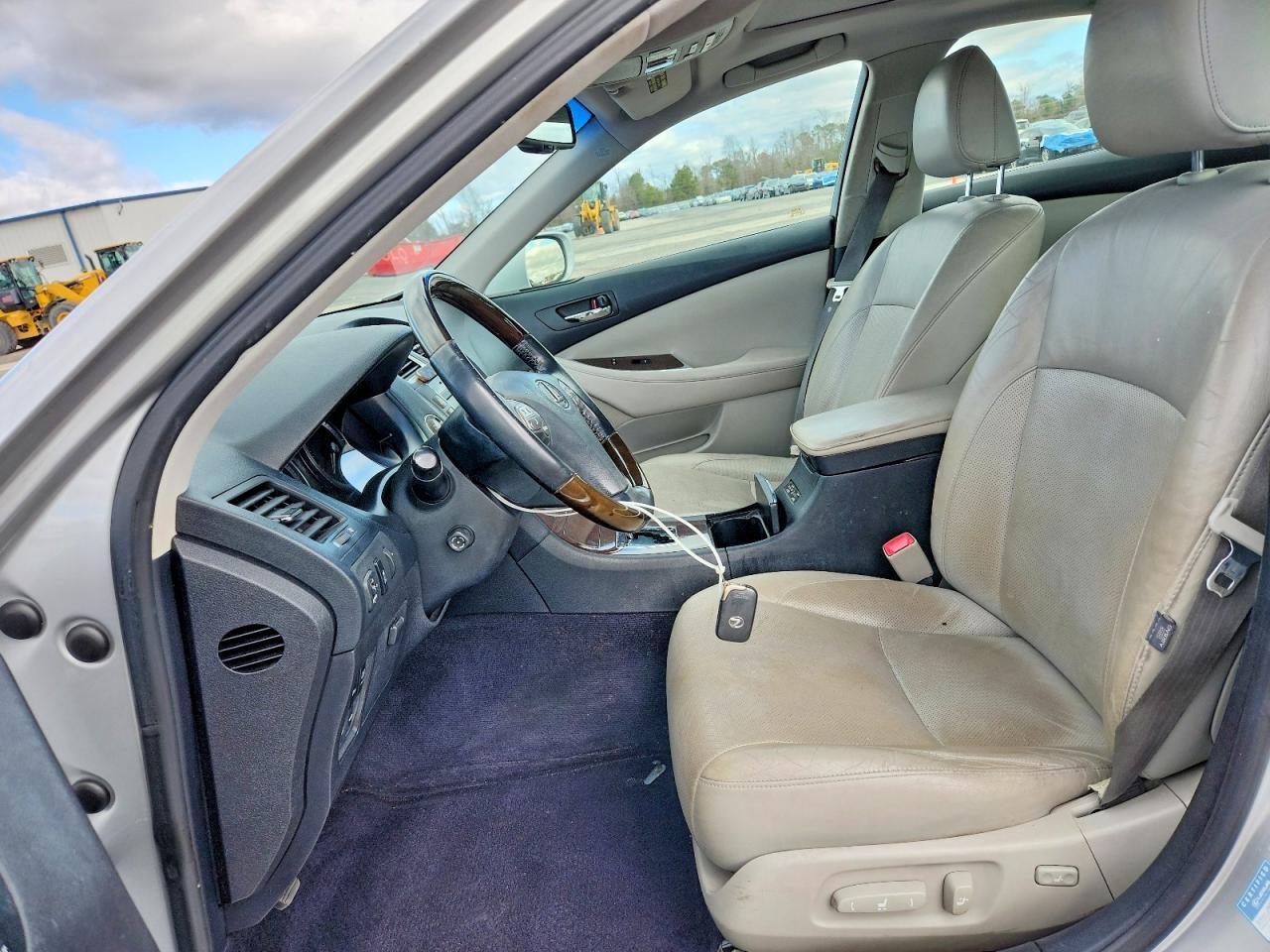 2011 Lexus Es 350 - Фото 7