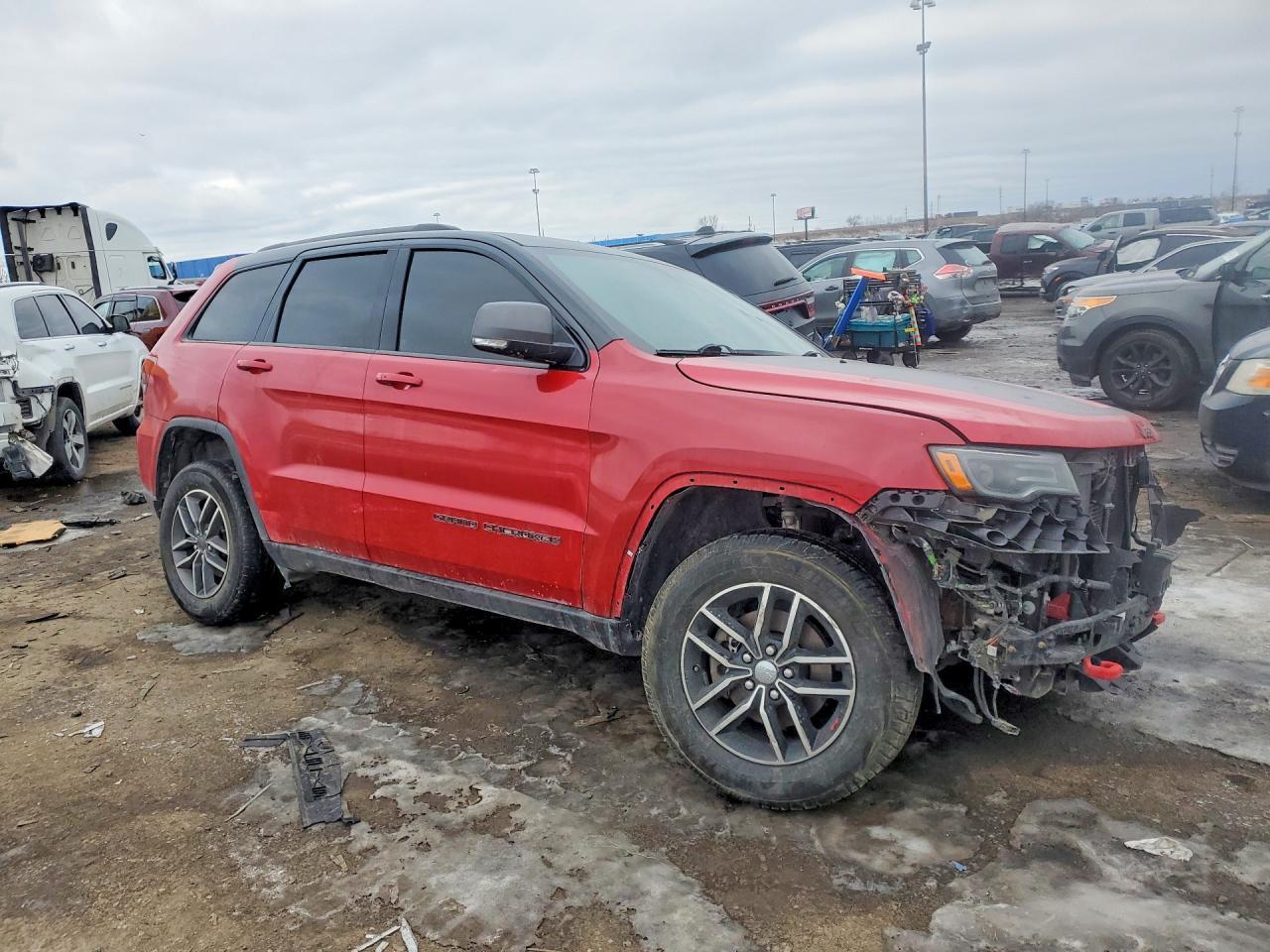 2018 Jeep Grand Cherokee Trailhawk - Фото 4
