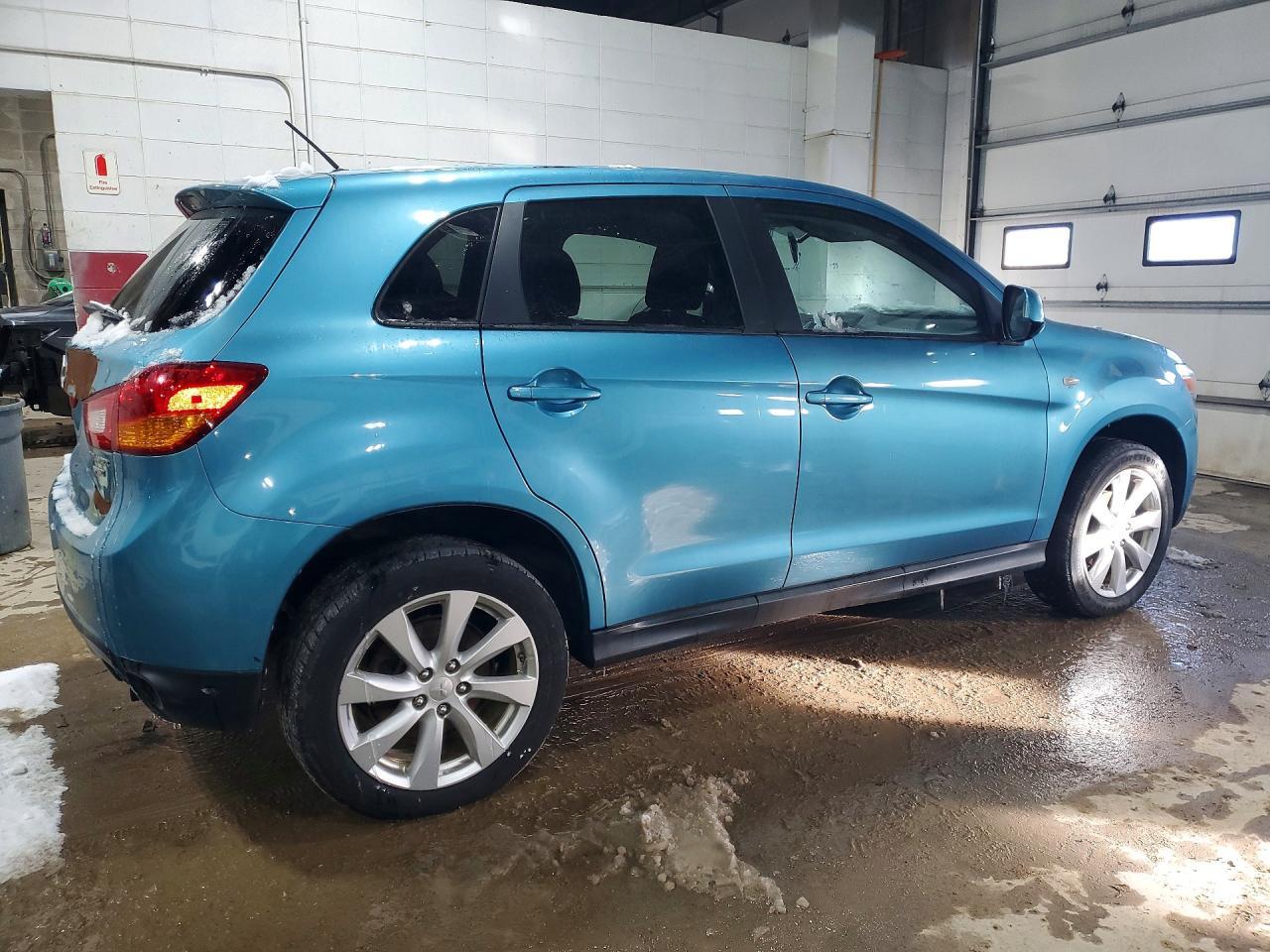 2013 Mitsubishi Outlander Sport Es - Фото 3