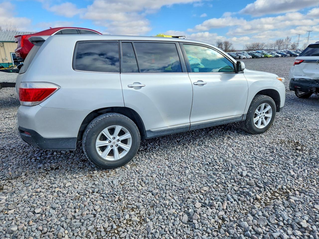 2013 Toyota Highlander Base - Image 3