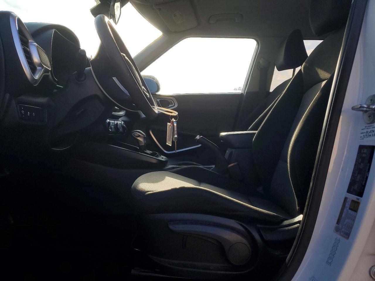 2023 Kia Soul Lx - Image 7