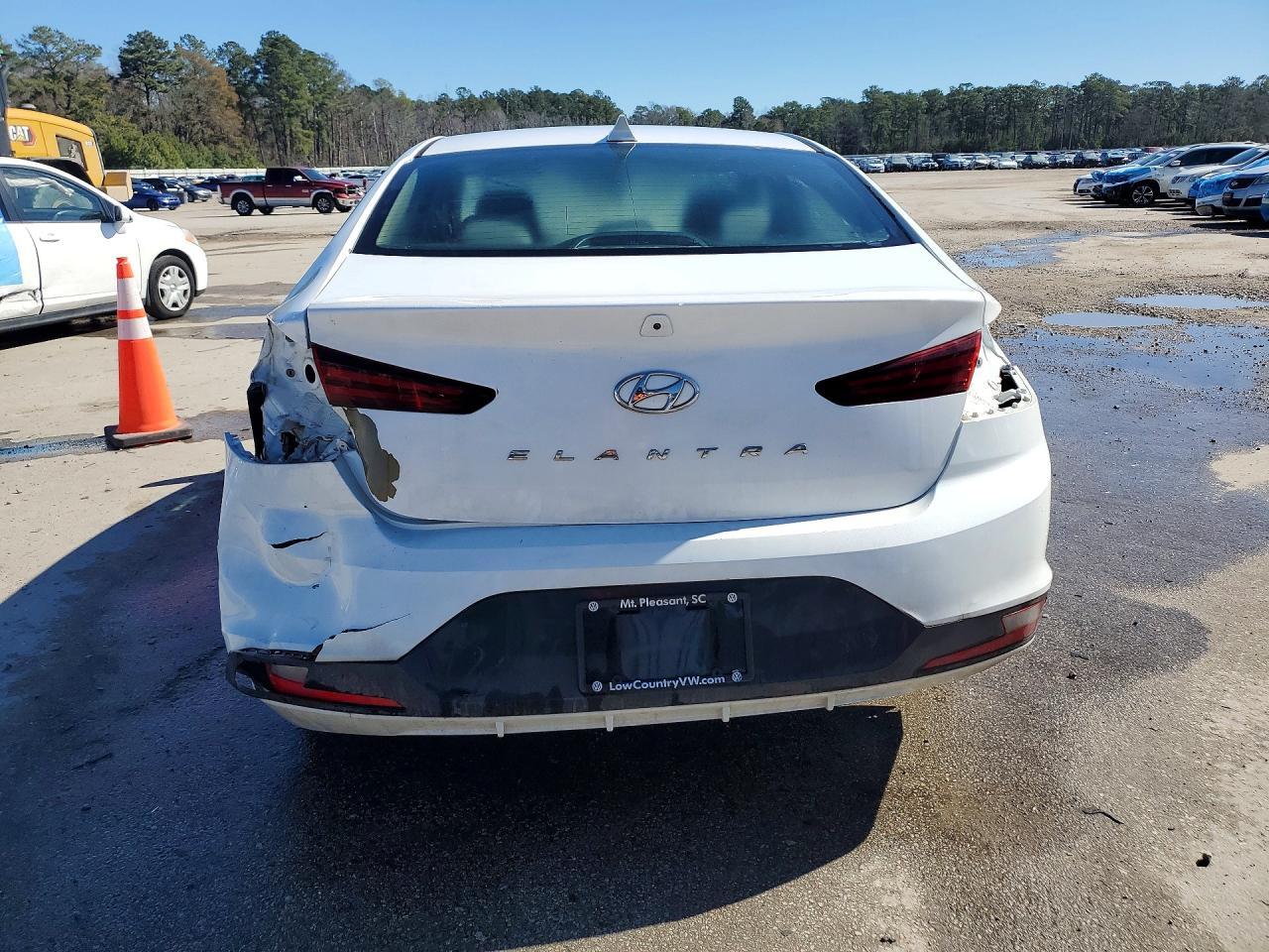 2019 Hyundai Elantra Sel - Фото 6