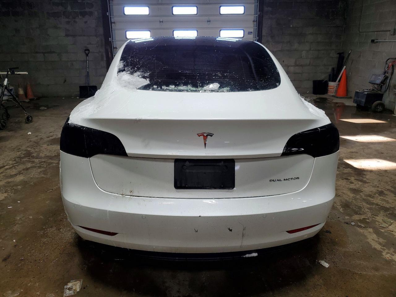 2021 Tesla Model 3 - Image 6