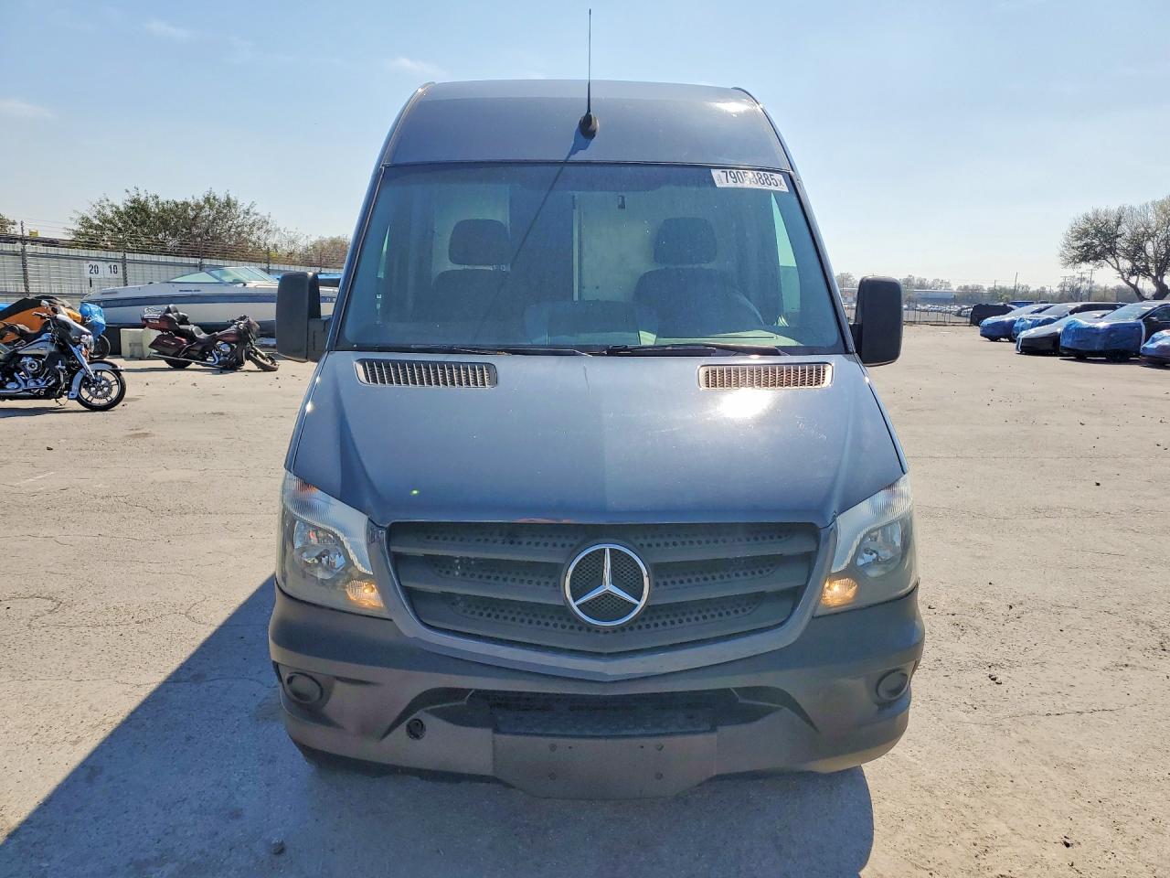 2018 Mercedes-Benz Sprinter 2500 - Фото 5