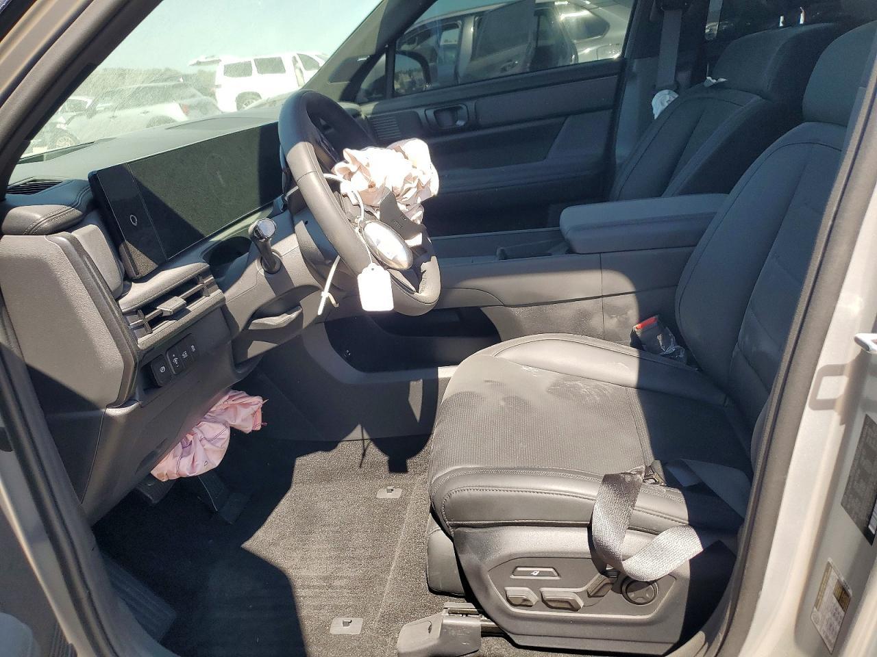 2025 Hyundai Santa Fe Calligraphy - Фото 7