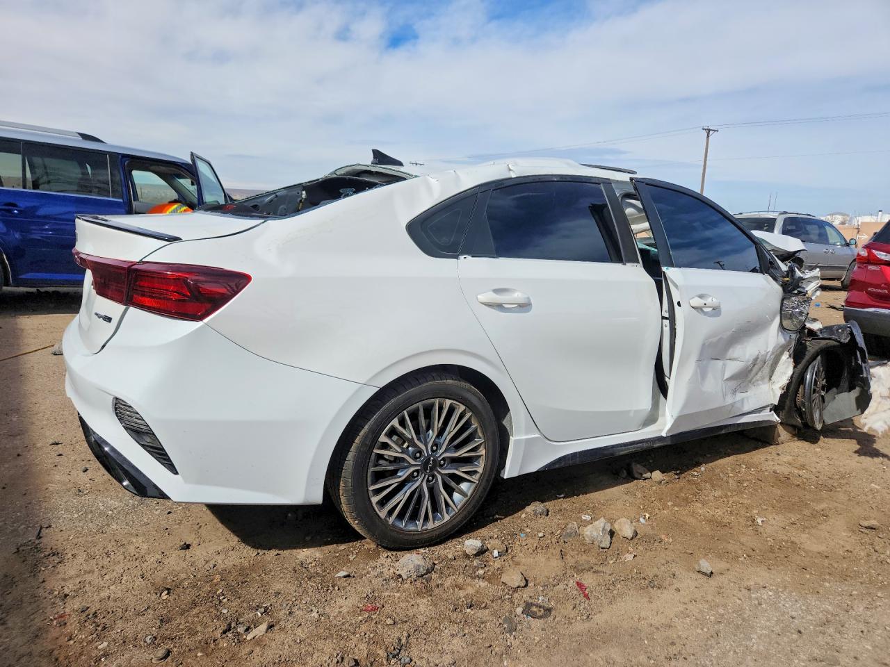 2024 Kia Forte Gt-Line - Image 3