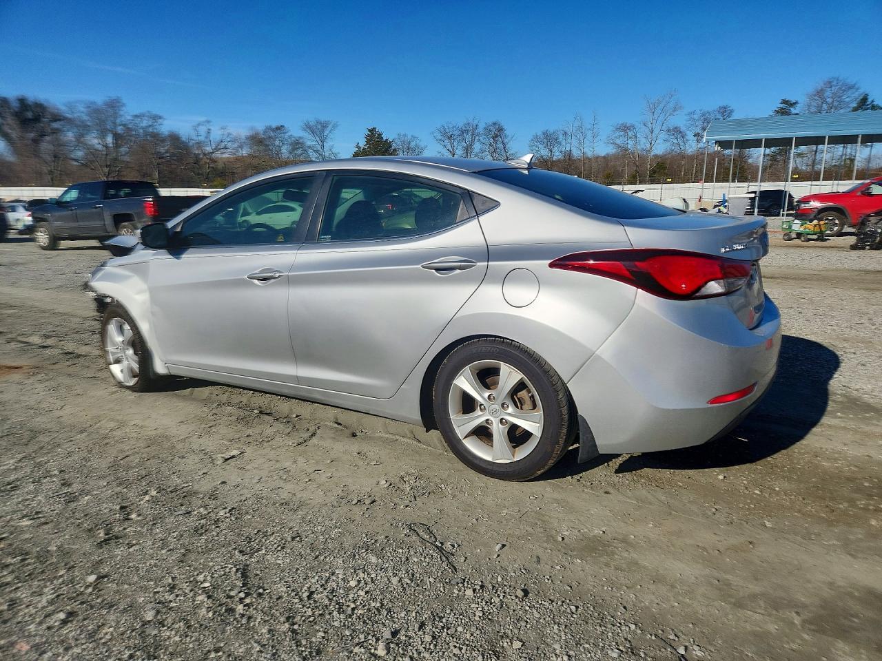 2016 Hyundai Elantra Se - Фото 2