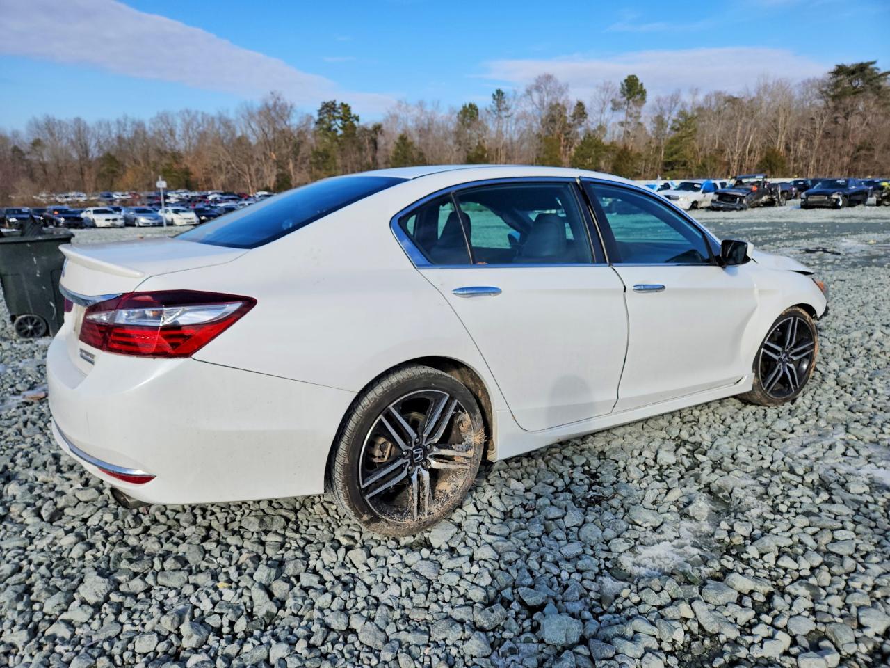 2017 Honda Accord Sport Special Edition - Image 3