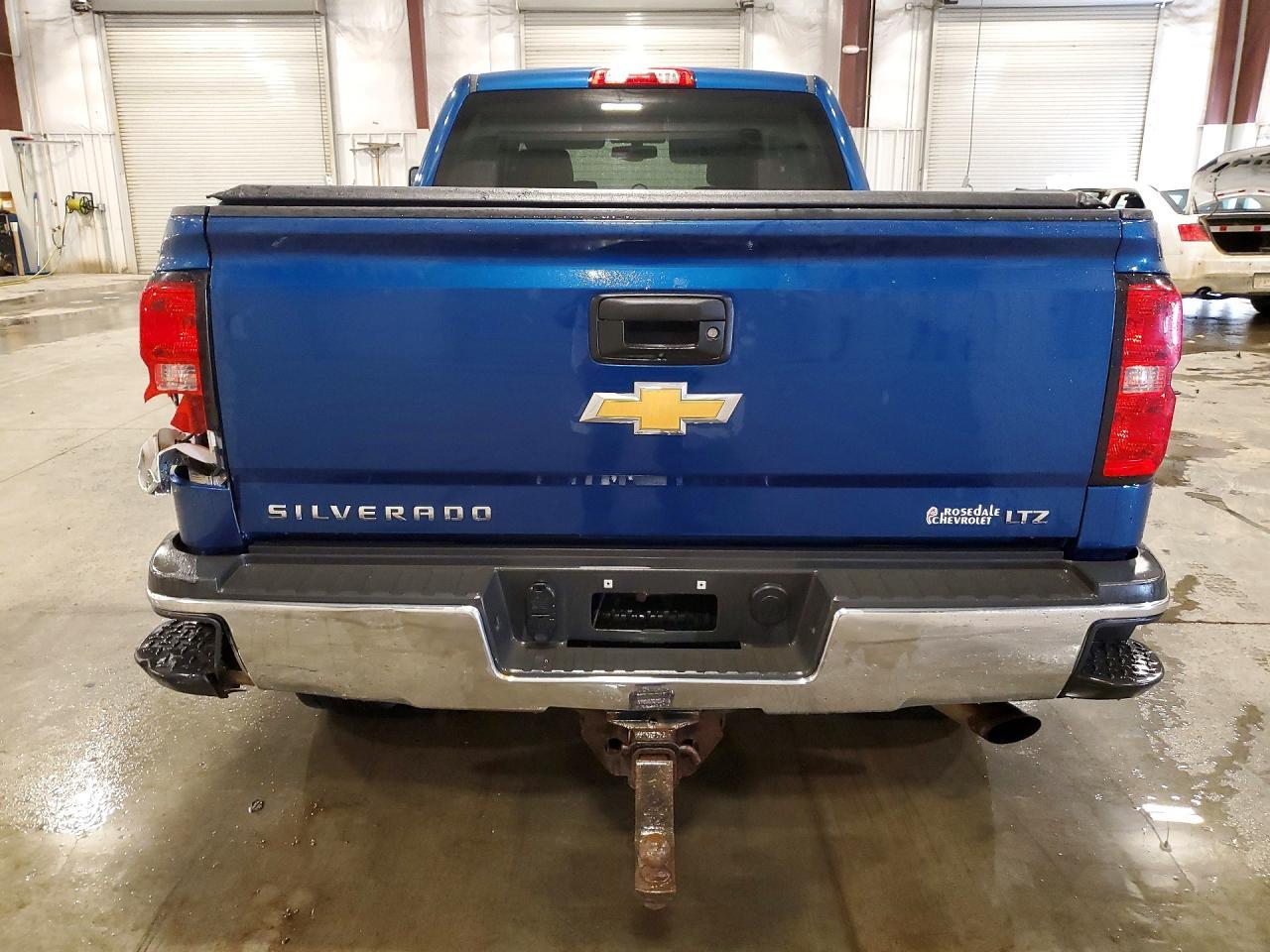 2017 Chevrolet Silverado K2500 Heavy Duty Ltz - Image 6