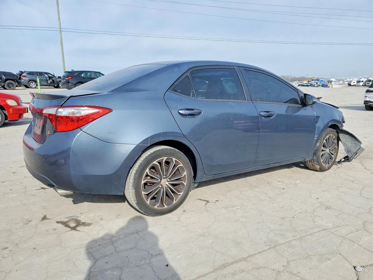 2014 Toyota Corolla S Plus - Фото 3